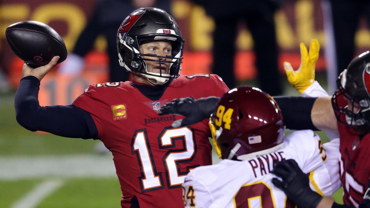 Tom Brady leads Bucs to postseason win over Washington - The Japan