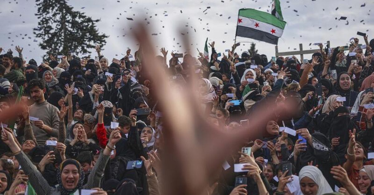 Brisbane man jailed after planning to help overthrow Syrian government