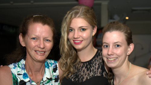 The Tritton sisters with their mother. (Living and Loving Photography)