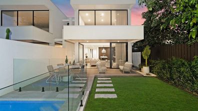 Sydney AFL star footballer listing house garden pool luxury