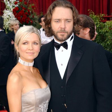 Russell Crowe and Danielle Spencer during The 74th Annual Academy Awards in 2002.