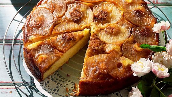 Caramelised apple & buttermilk cake with sweet vanilla mascarpone