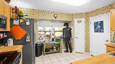 Edward Scissorhands house for sale scissorland florida