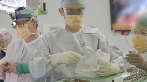 Sydney doctors rebuild chest surgery NSW