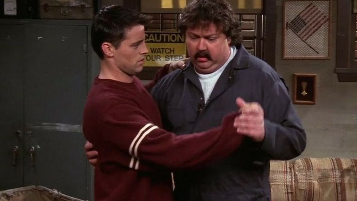 Mike Hagerty, 'Friends' and 'Somebody Somewhere' character actor, dies at 67