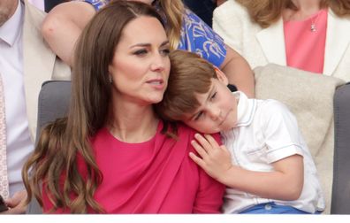 (2nd row) Mike Tindall, Mia Tindall, Victoria Starmer, Keir Starmer, Savannah Phillips (1st row) Catherine, Duchess of Cambridge, Prince Louis of Cambridge, Princess Charlotte of Cambridge during the Platinum Pageant on June 05, 2022 in London, England. 