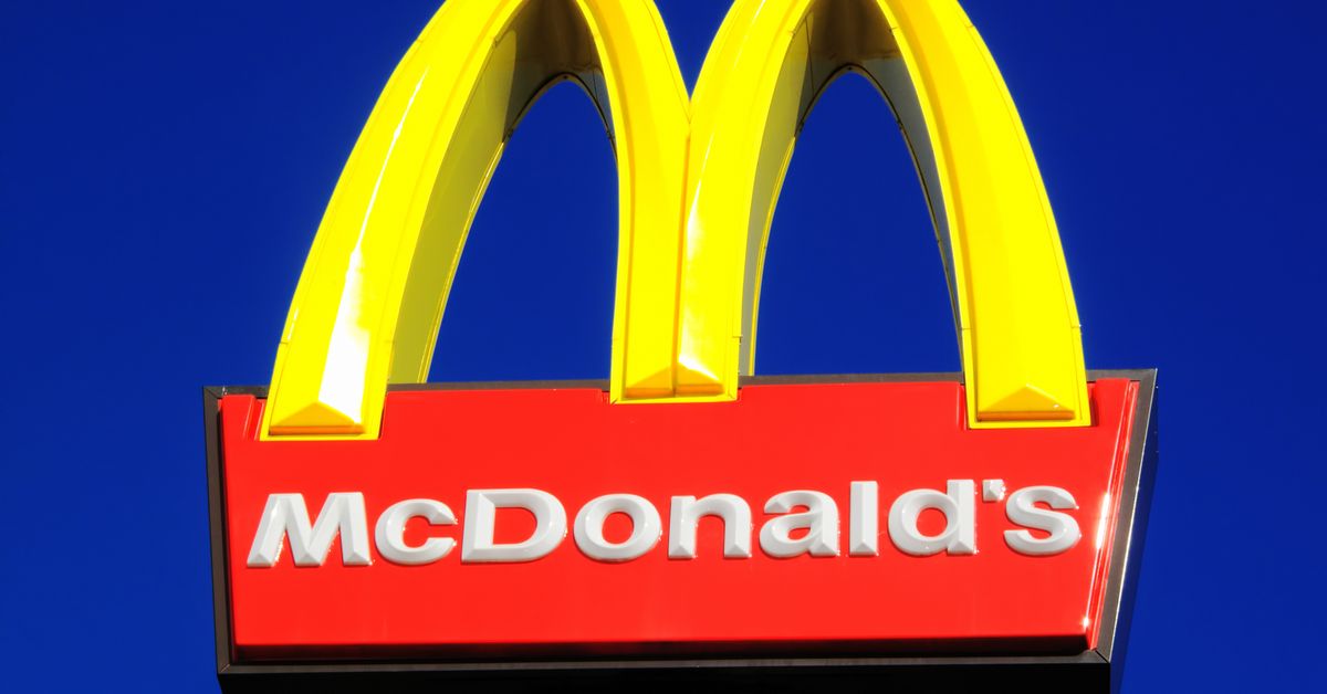 McDonald's Australia potwierdza, że ​​zmienił ofertę menu śniadaniowego w odpowiedzi na ogólnokrajowy niedobór jaj