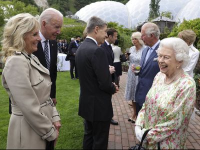 Queen Elizabeth II, President Joe Biden and Dr Jill Biden