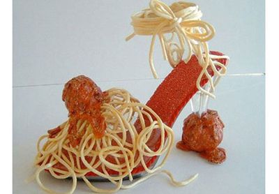 Spaghetti shoe