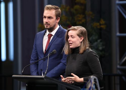 Emily and Kurt Mudie speak at a public memorial remembering the victims of the Bourke Street Mall attack. (9NEWS)