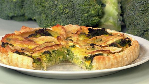 Broccoli and brie tart