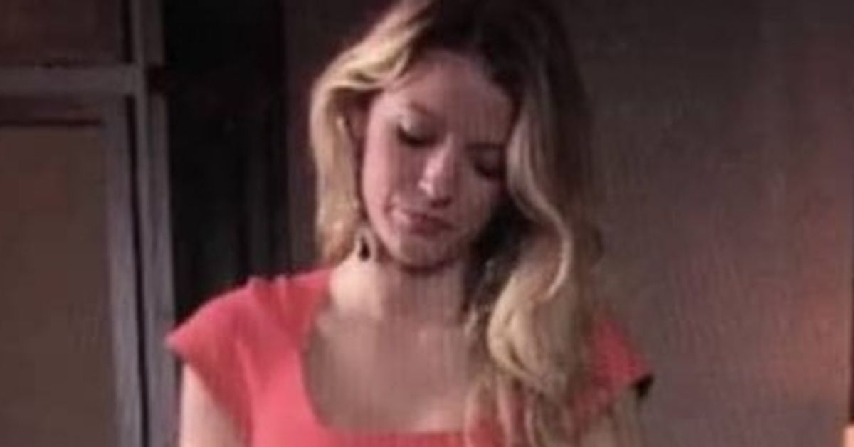 Blake Lively recreates infamous Gossip Girl blunder