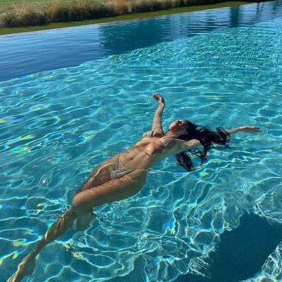 Celebrities in bikinis: Photos | Kourtney Kardashian, Gigi Hadid, Miley  Cyrus and more