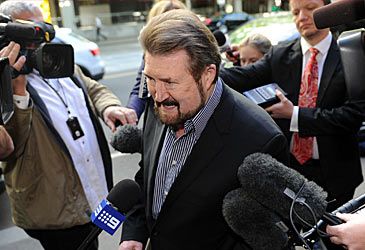 For how long was Derryn Hinch jailed in 2014 for breaching a suppression order?