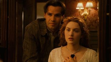 Billy Zane and Kate Winslet in The Titanic (1997)