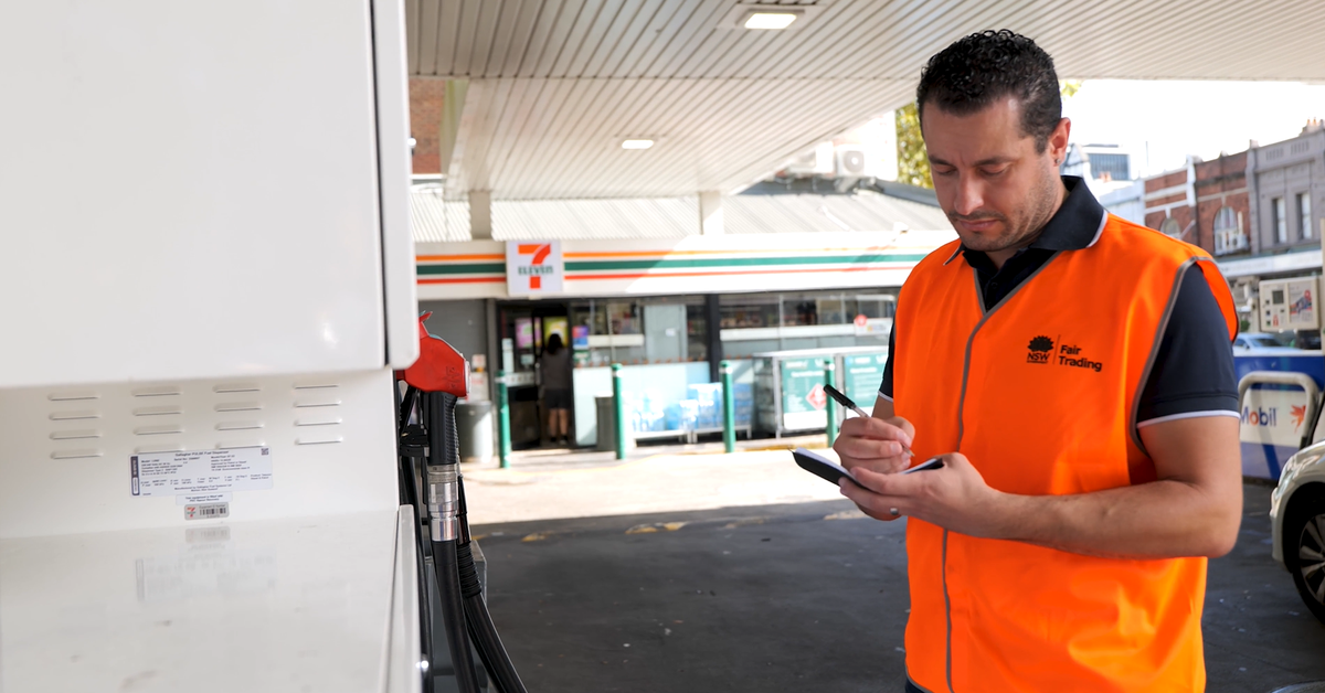 Motorists encouraged to dob in servos as 93 locations fined for price gouging