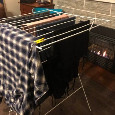 Laundry clothes airer drying hack