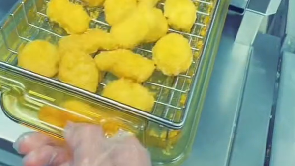 Macca&#x27;s worker reveals how to get &#x27;fresher&#x27; chicken nuggets every time.