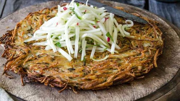 Amanda Michetti's potato rosti with greenstar apples and fennel slaw