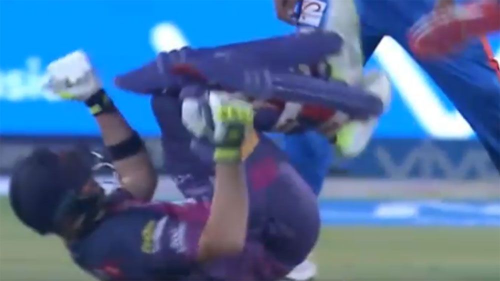 Steve Smith cops Basil Thampi bouncer to his rib cage in IPL loss to Gujarat Lions