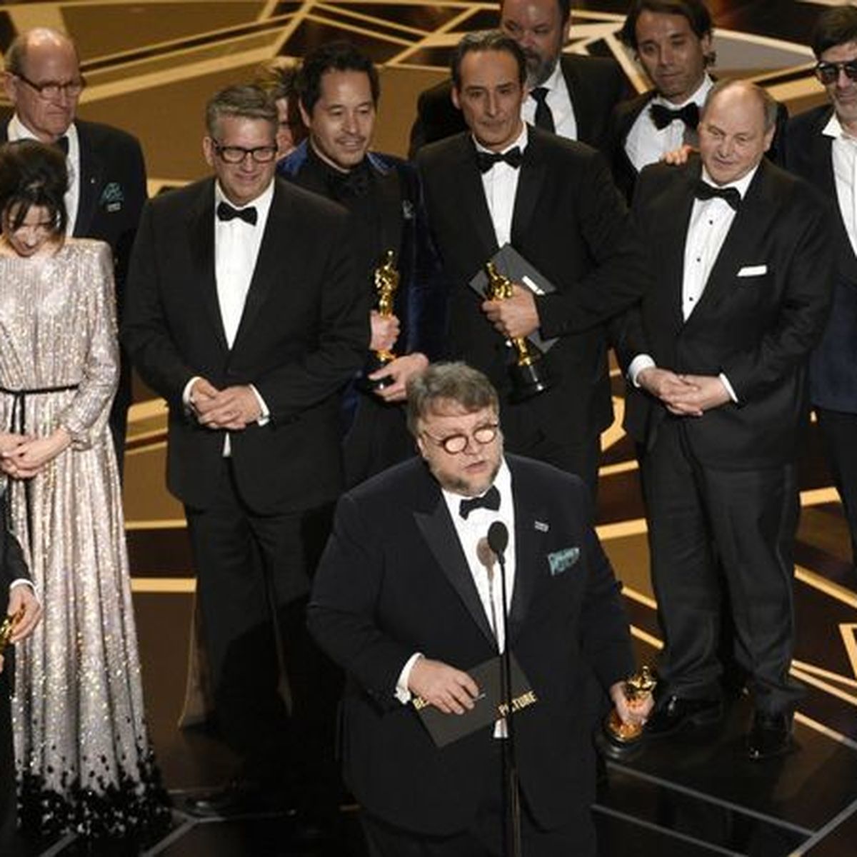 Aussie editor Lee Smith wins Oscar for 'Dunkirk' - 9News