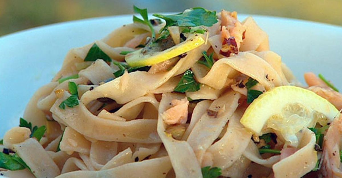 Fettuccini with smoked trout lemon and capers - 9Kitchen