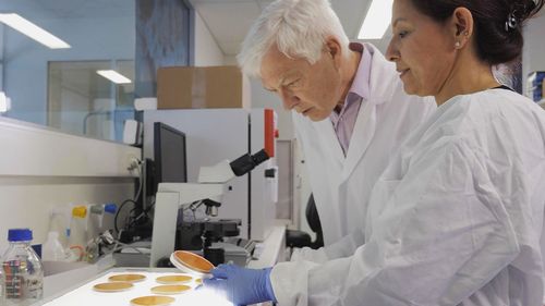 Des chercheurs du Queensland ont mis au point un vaccin contre une bactérie répandue Strep A dans une première percée mondiale.