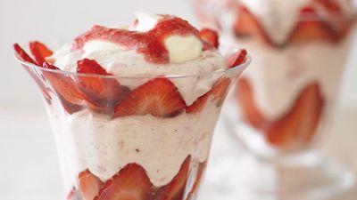 Recipe: <a href="http://kitchen.nine.com.au/2016/05/13/12/16/strawberry-macaroon-parfaits" target="_top">Strawberry macaroon parfaits</a>