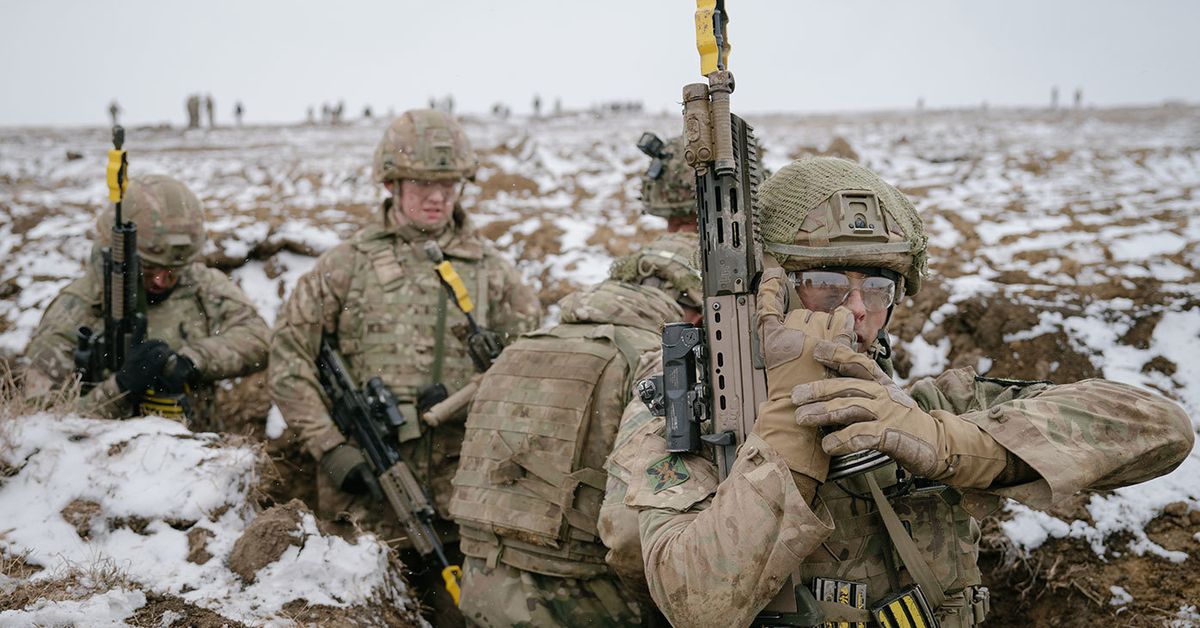 UK, France considers sending troops to Ukraine