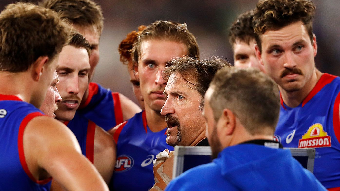 Western Bulldogs concerned about Luke Beveridge's support after outburst, says Caroline Wilson