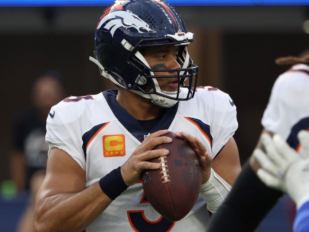 DENVER BRONCOS: Broncos to play Rams on Christmas Day