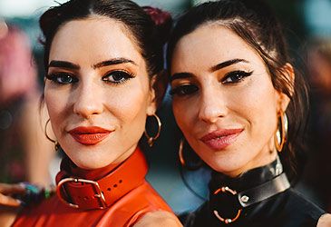 Which comic publisher sued the Veronicas over their band name?