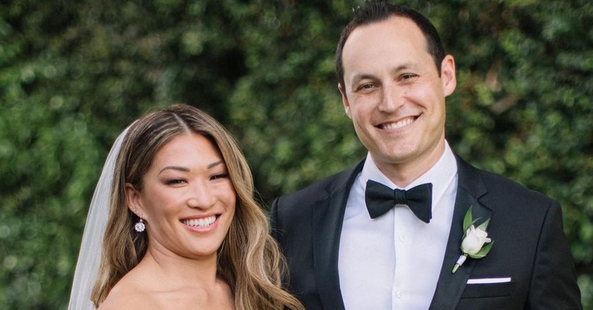 Glee star Jenna Ushkowitz marries David Stanley 'The day of our dreams