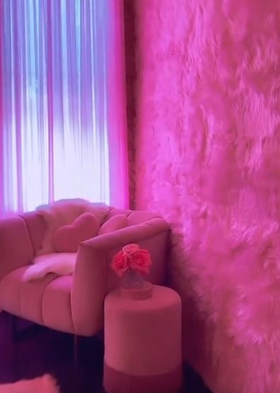 Charlie Leanna Murphy Bedroom Pink DIY