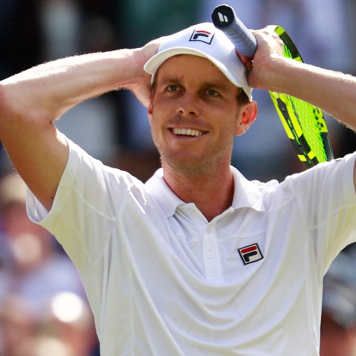 Сем спорт. Теннисист Америка. Американский теннисист с подачей сопля.