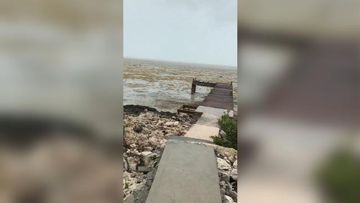 9RAW: Hurricane Irma leaves Bahamas beach without water
