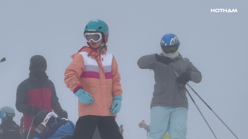 The strong snowfall is expected to peak tomorrow, ï»¿when a second powerful cold front moves across the mainland alpine region.