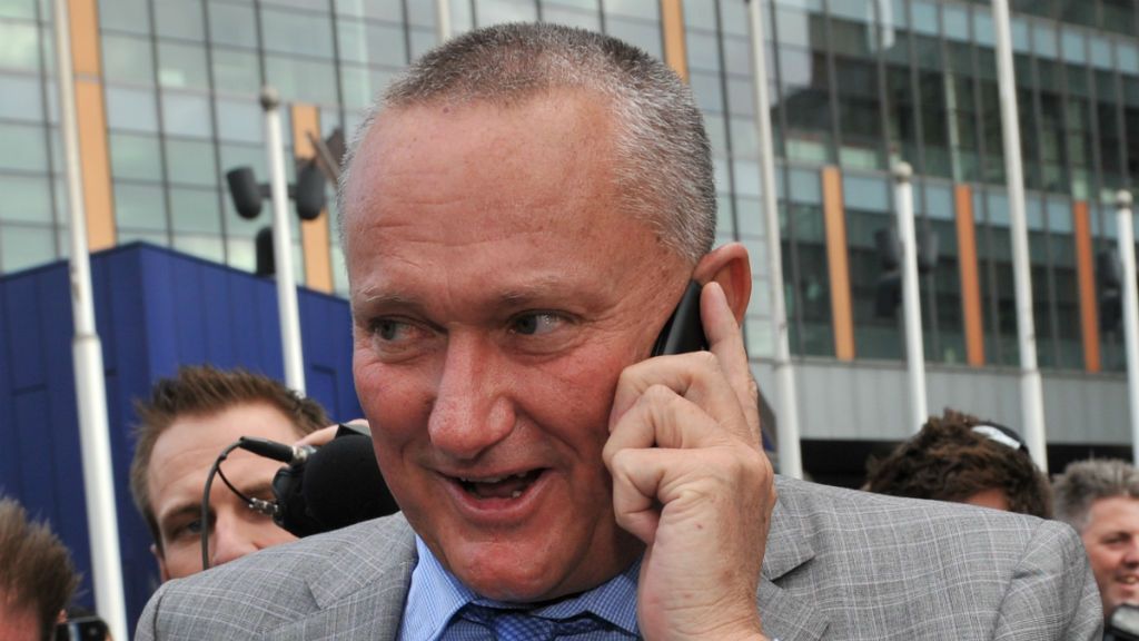Essendon chairman Paul Little recently met with disgraced sports scientist Stephen Dank (pictured). (AAP)