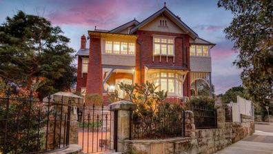 Auctions property Australia real estate market mansions Sydney Melbourne Noosa