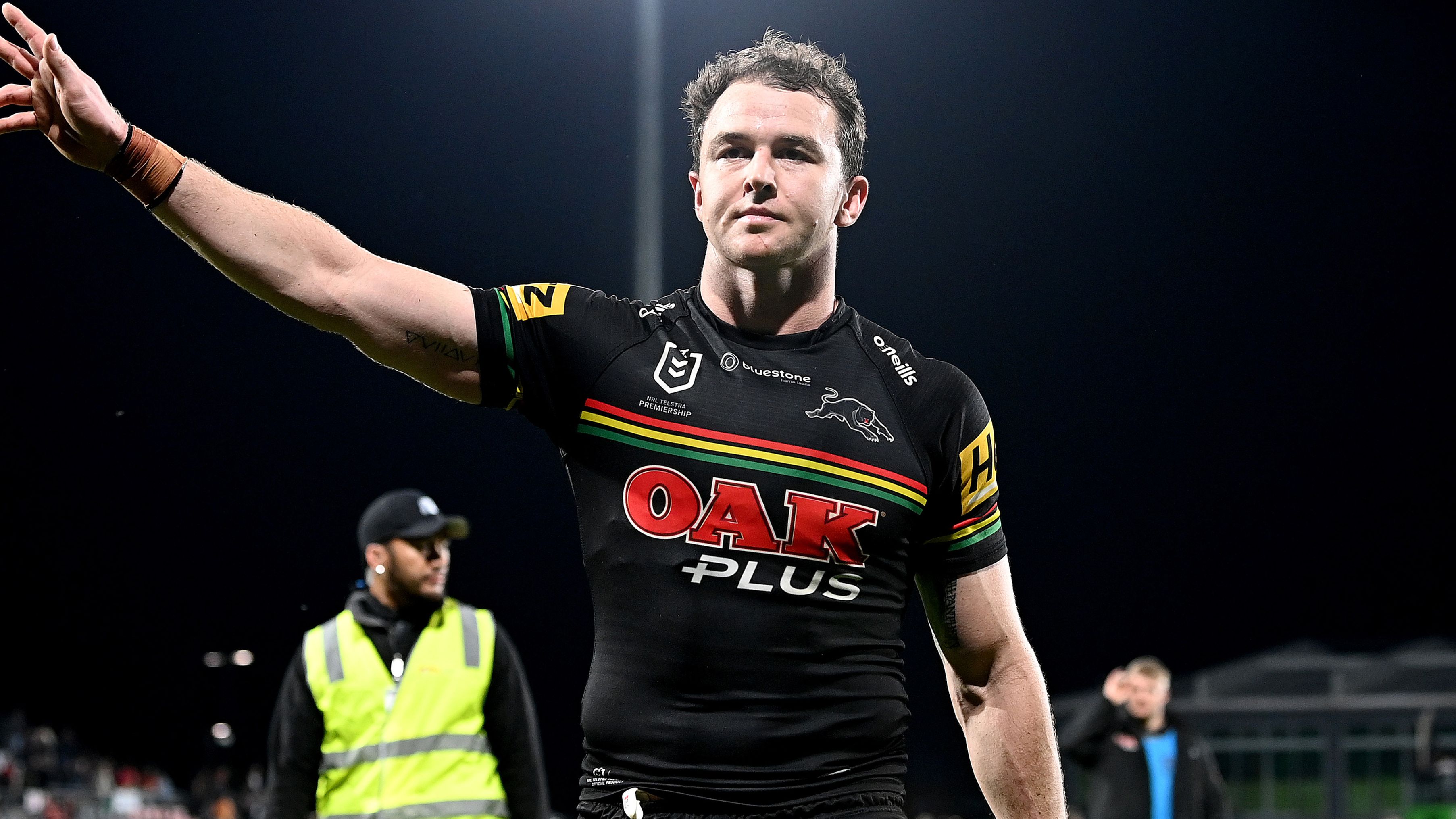 Dylan Edwards recommits to Penrith Panthers on four-year, $3.4 million deal