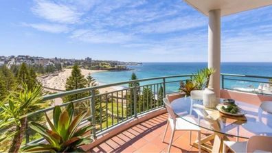 Listing view apartment Sydney luxury sale 