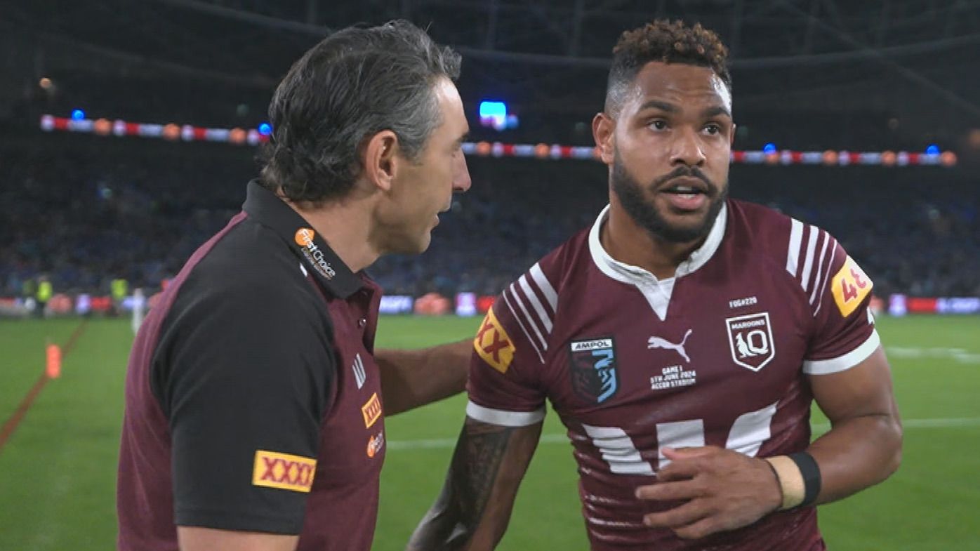 Maroons coach Billy Slater talking to Hamiso Tabuai-Fidow on the sideline during State of Origin one.