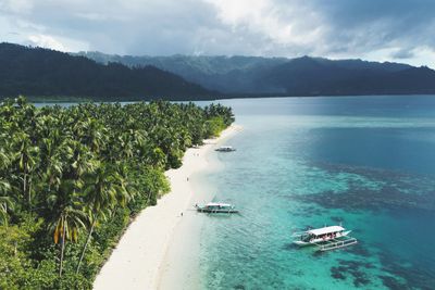 4. White Beach, Philippines