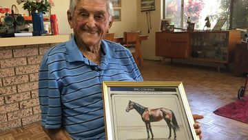 'Nobody knows who I am': 93-year-old Melbourne Cup-winning jockey