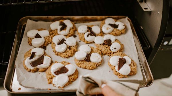 Anzac biscuits with chocolate and marshmallow