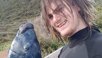 Luke Pascoe was spearfishing off Mistaken Island in 10-metre-deep water on the state&#x27;s south coast when the shark approached.
