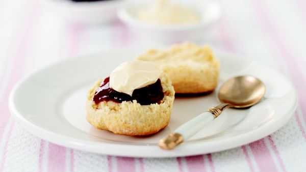 Classic scones