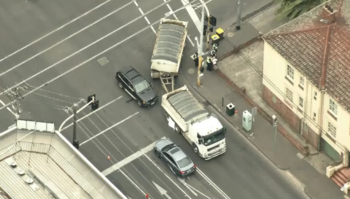 Cyclist dies after being hit by truck on Melbourne road