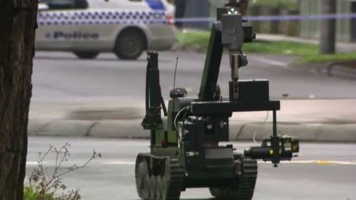 Police give area 'all clear' after suspicious device found north of Geelong