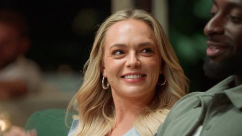 Alissa labels David her 'safe space'